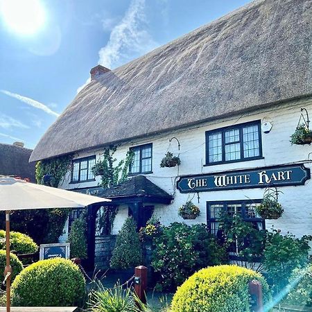 The White Hart, Wroughton Bed & Breakfast Swindon Ngoại thất bức ảnh