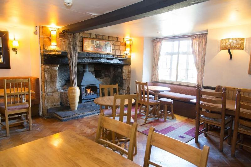 The White Hart, Wroughton Bed & Breakfast Swindon Ngoại thất bức ảnh